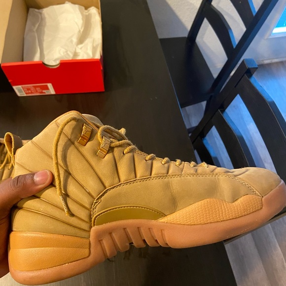 Jordan 12 Public School, USED, DOES NOT COME WITH ORIGINAL BOX!!! - Picture 4 of 5